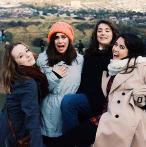 Meet your Posher, Lyric